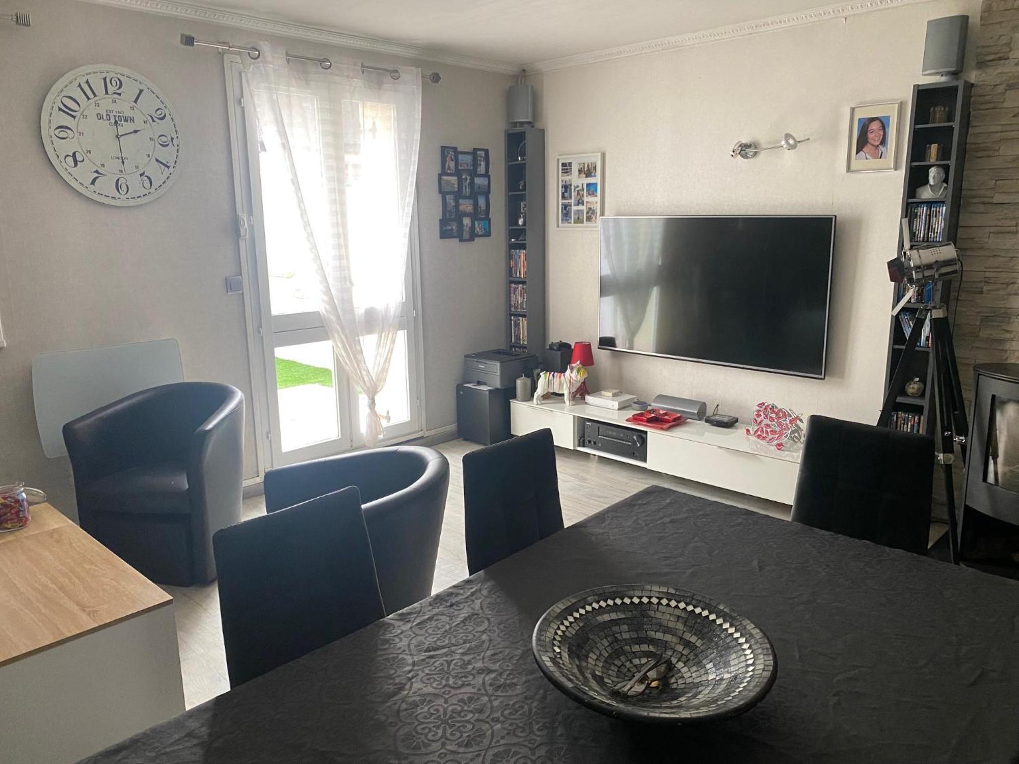 Chez Manu Meuble De Tourisme 2 Etoiles Pour 6 Personnes - 3 Chambres Villeparisis Exterior foto